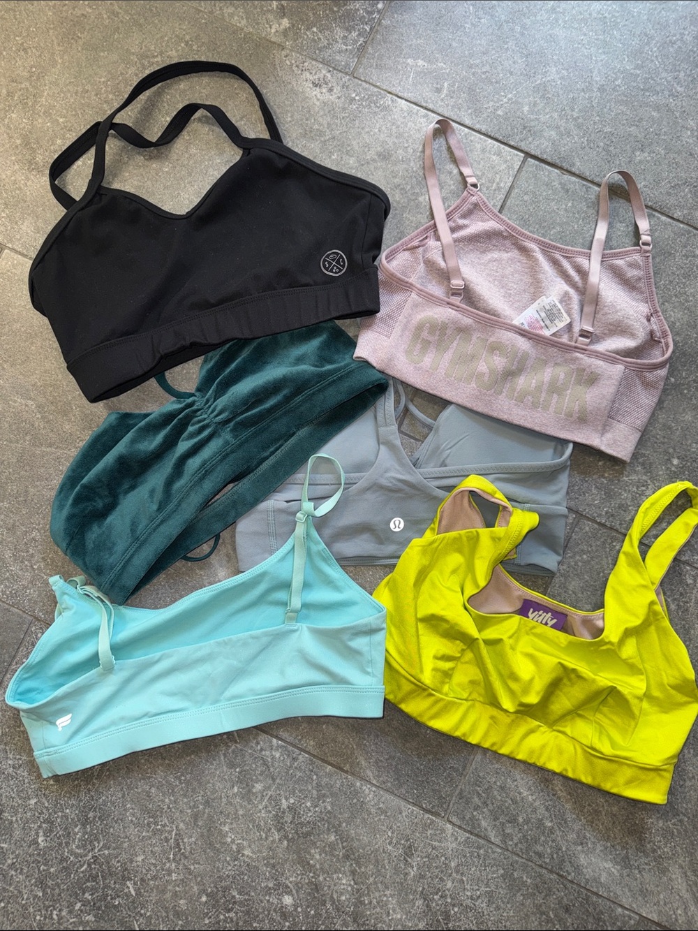 LOT of 6 sports bras, sandcloud, gymshark, joylab, Fabletics, lululemon, yitty.